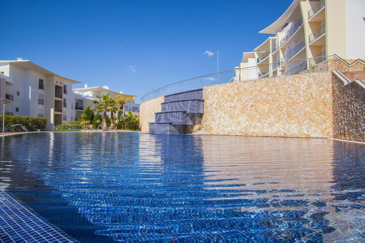 Modern Ocean, Garden & Pool View Condo By Becherish Албуфейра Экстерьер фото